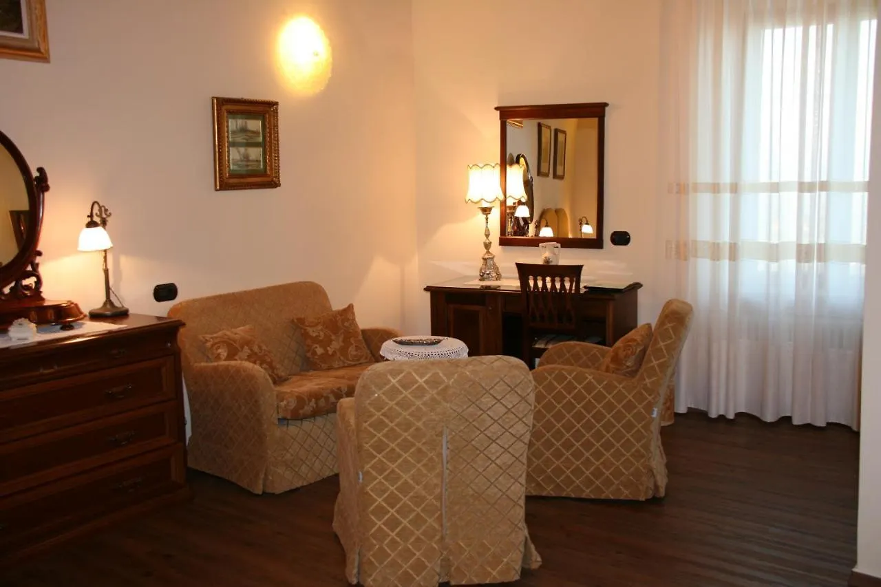 Meuble Il Riccio Bed & Breakfast Montepulciano