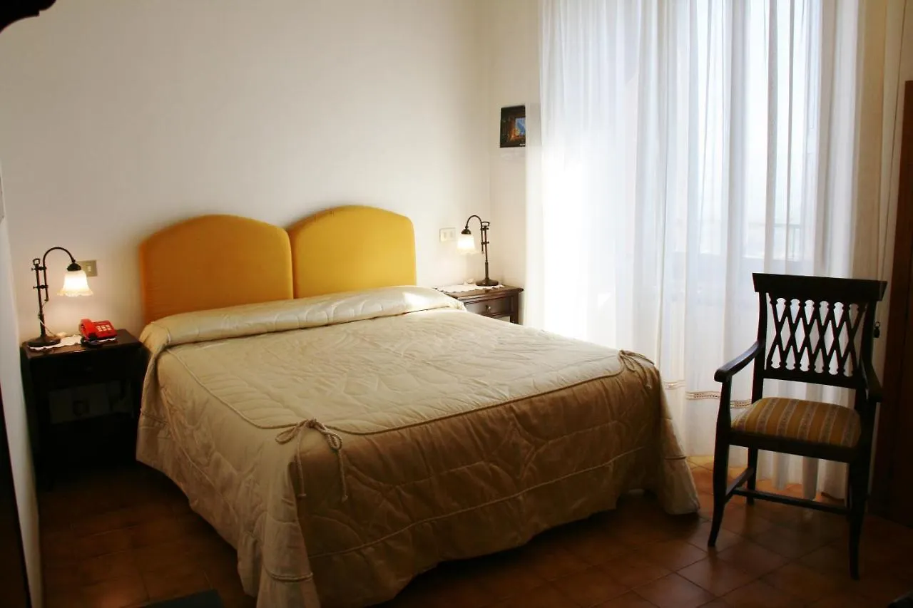 Meuble Il Riccio Bed & Breakfast Montepulciano